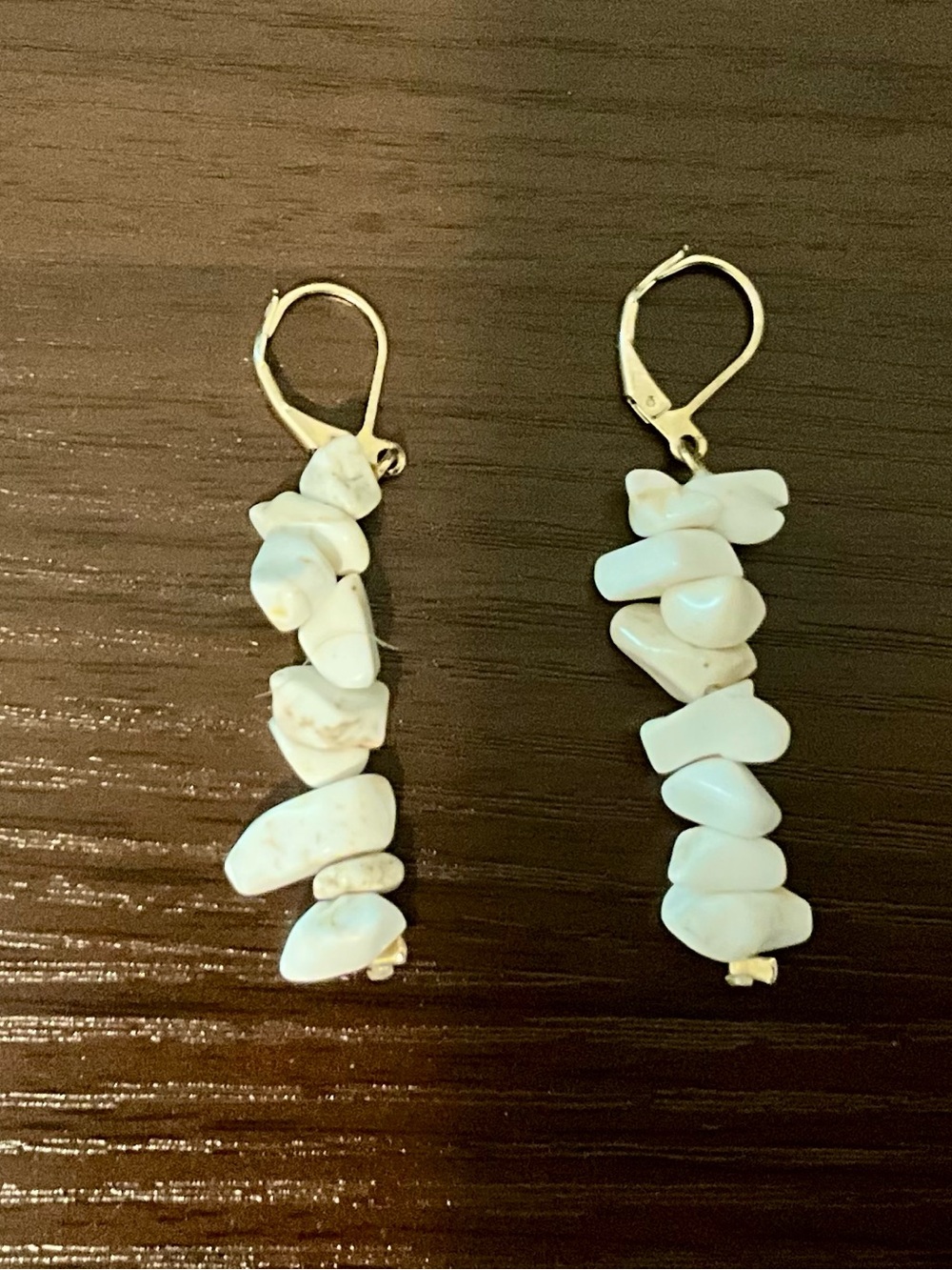 Gold Colored Leverback Earrings with Pale White Stone Chips - Picture 2 of 2